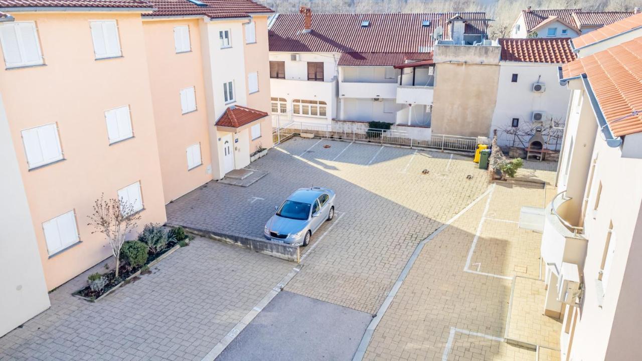 Splendido Apartment Baska  Bagian luar foto
